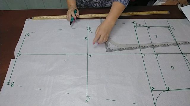 Спортивные штаны к Худи. смотреть онлайн