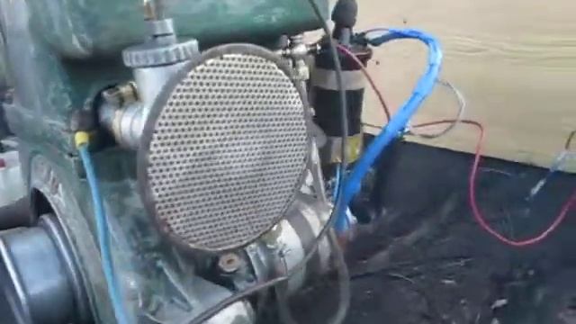 Démarrage tronconneuse REXO à 2 hommes смотреть онлайн