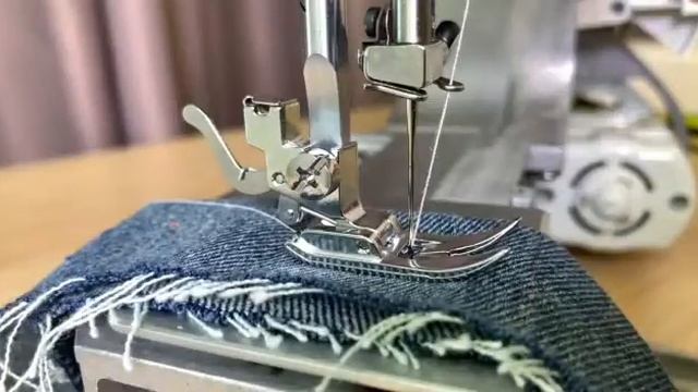 Тігін машинасының жұмыс кезіндегі иненің сынуы смотреть онлайн