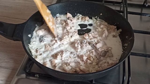 Бесподобное сочетание! Паста с красной рыбой в сливочно - сырном соусе! смотреть онлайн