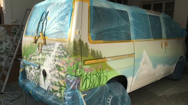 Bemalung VW Bus 2019 • Sprühlackierung mit einer Sata Minijet смотреть онлайн