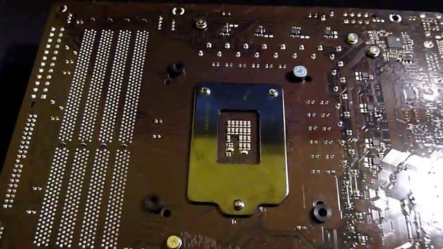 EK Backplate compatibility issue with 1155 & 1156 Boards смотреть онлайн