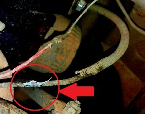 Оплавился провод датчика коленвала и машина не заводится!