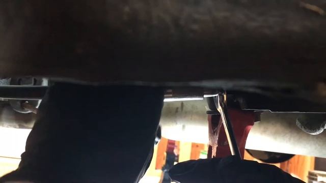 How To Adjust Emergency Parking Brake On A B5 A4 Quattro смотреть онлайн