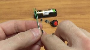 Питание светодиода от одной батарейки