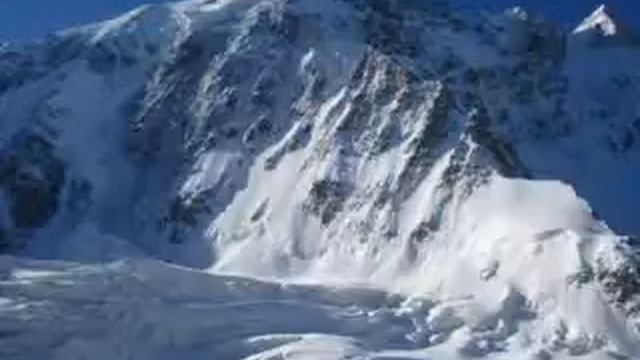 ПАМ'ЯТІ ДРУГА (В. Висоцький "Вершина") смотреть онлайн