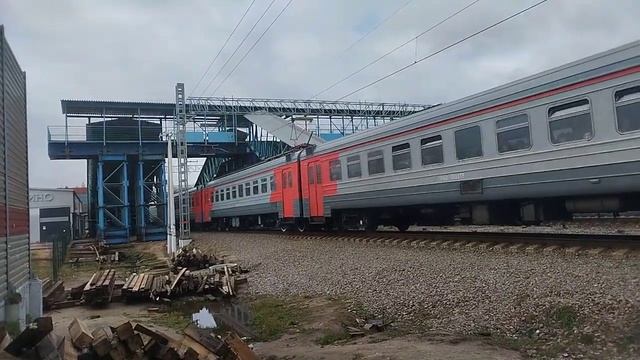 ЭД4М-0332/0325/0236 на платформе Ольгино МЦД-4