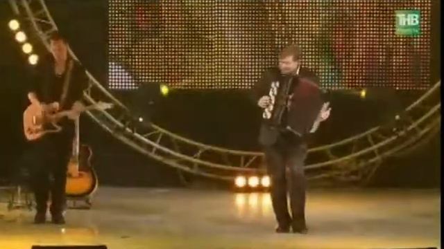 Татарская мелодия на баяне.Ренат Валеев. смотреть онлайн