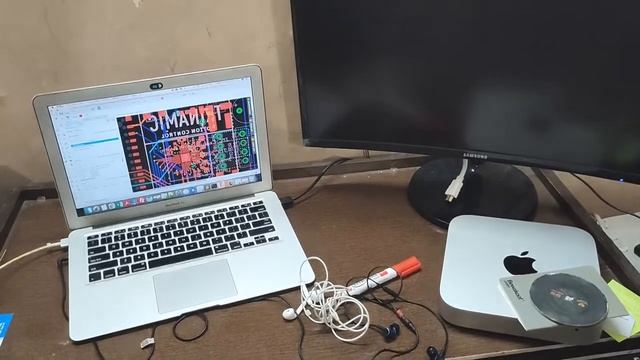 Display Port To HDMI Cable (MAC AIR 13 INCH) Thunderbolt To HDMI