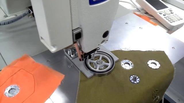 Пришивание парашютного кольца BROTHER смотреть онлайн