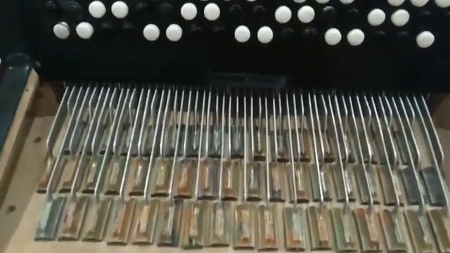 Ремонт немецкого баяна Rojal standard. смотреть онлайн