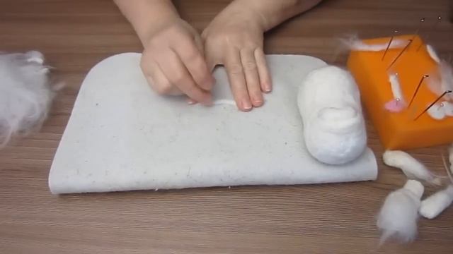 Пошаговый мастер-класс по сухому валянию из шерсти, для начинающих. Как сделать двух молочных щенят смотреть онлайн