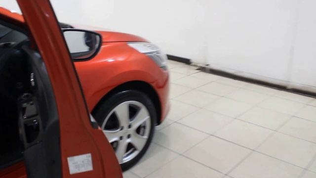 RENAULT CLIO 1.1 DYNAMIQUE MEDIANAV 5DR 75 BHP смотреть онлайн