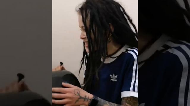 Даша Ставрович и мультяшный голос смотреть онлайн