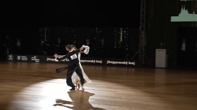 Alexey Glukhov - Anastasia Glazunova. Slow Walz. WDSF World Championship Standard 2021. смотреть онлайн