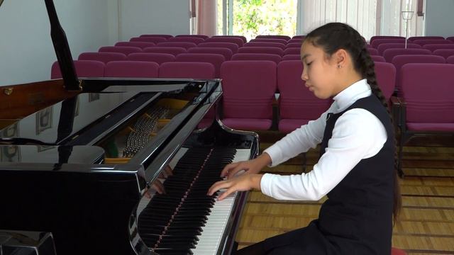 Умбетиар Инкар 11 лет, конкурсная программа «Astana Piano Passion» смотреть онлайн