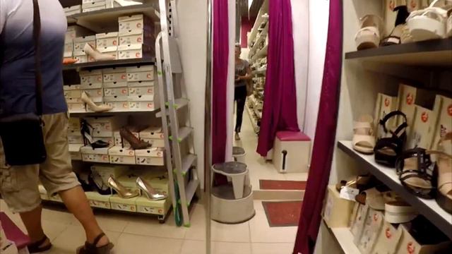 ВЛОГ: ШОППИНГ/ДРЕССИРОВАННАЯ КОШКА