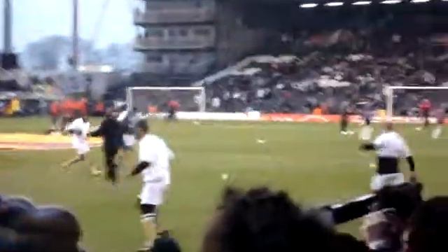Fulham - Juventus riscaldamento Candreva Trezeguet смотреть онлайн