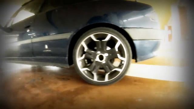 Peugeot 306 - Berline et Cabriolet смотреть онлайн