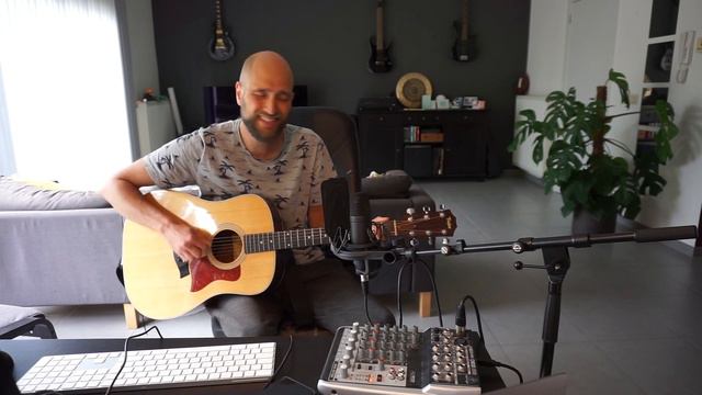 Nirvana - Heart-shaped box (acoustic guitar cover) смотреть онлайн