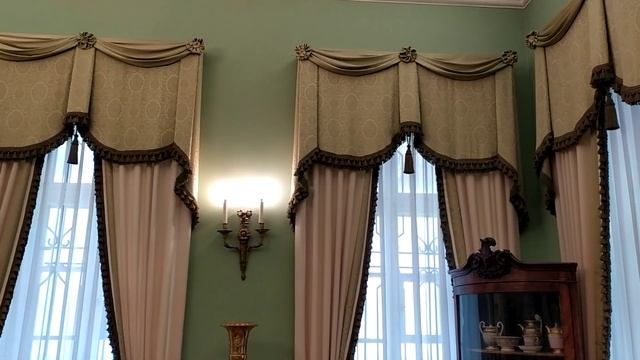 Комната в доме Голицына смотреть онлайн