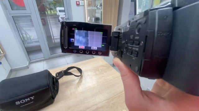 Видеокамера JVC смотреть онлайн