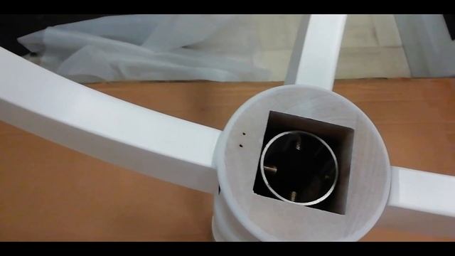 Купили стол в магазине HOFF.Обзор стола "Бари" (размер 100(135)х75х75 см).Сборка и установка стола. смотреть онлайн