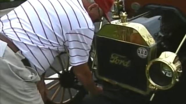 Bill Henry's 1912 Model T смотреть онлайн