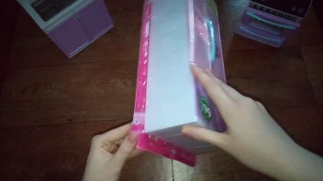 Распаковка игрового набора "кухонный гарнитур" смотреть онлайн