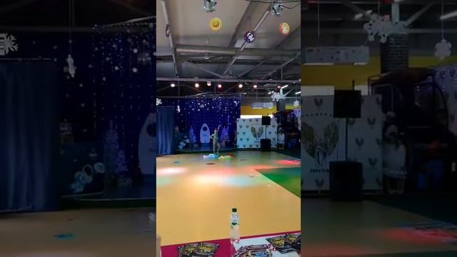 НАЗАРЕНКО НІКОЛЬ 