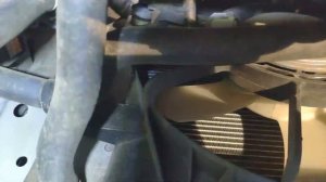 Тойота Приус замена  водяной помпы двигателя.Toyota Prius replace engine water pump