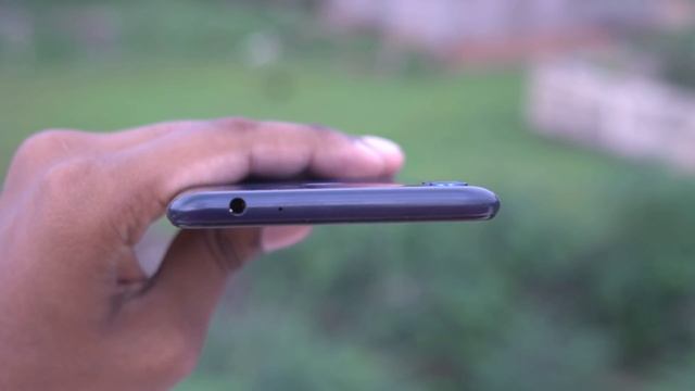 உலகின் முதல் Snapdragon 632 Mobile - Honor 8C Unboxing & First Impression in Tamil смотреть онлайн