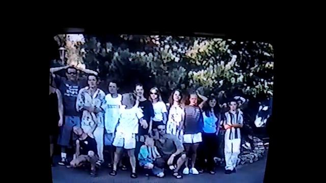 Cousin family group photo смотреть онлайн