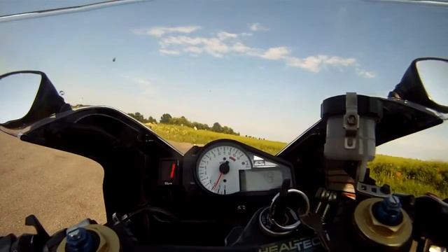 Suzuki GSX-R 1000 k1 смотреть онлайн