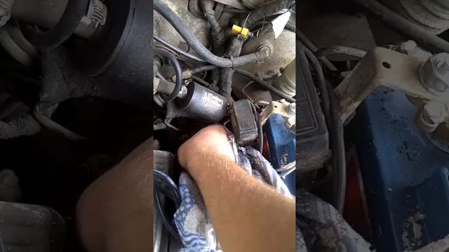Меняю датчик охлаждающей жидкости Geely Ck смотреть онлайн