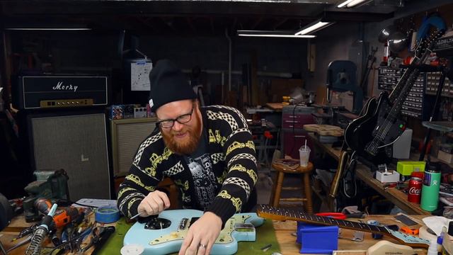 REFIT & RESTORE Episode 5: Assembling the 1961 Fender Jazzmaster смотреть онлайн