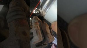 Заклинило ручник солярис solaris, ремонт тросика.