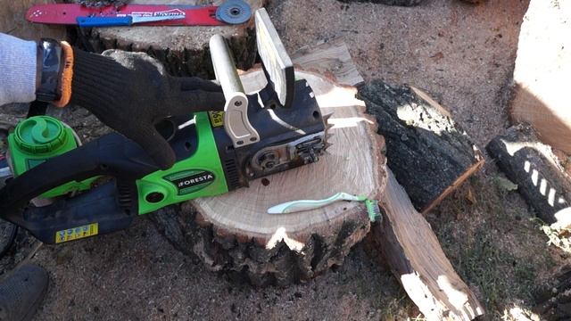 Одна из причин плохой смазки цепи на пиле. Смазка цепи это важно. Обслуживание пильной шины пилы. смотреть онлайн