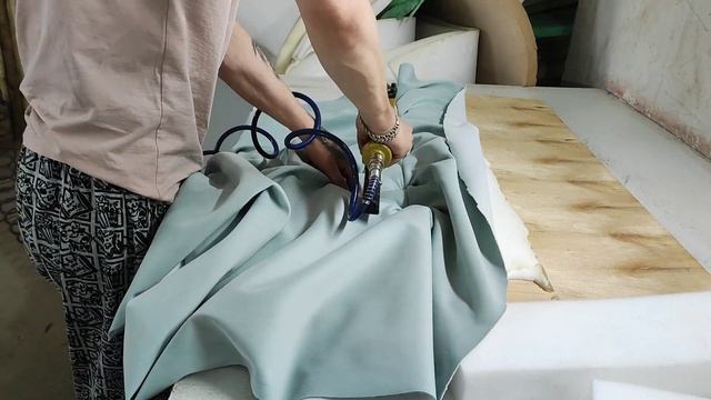 Банкетка с подлокотником своими руками. Казетка мягкая. Как сделать банкетку капитоне. смотреть онлайн