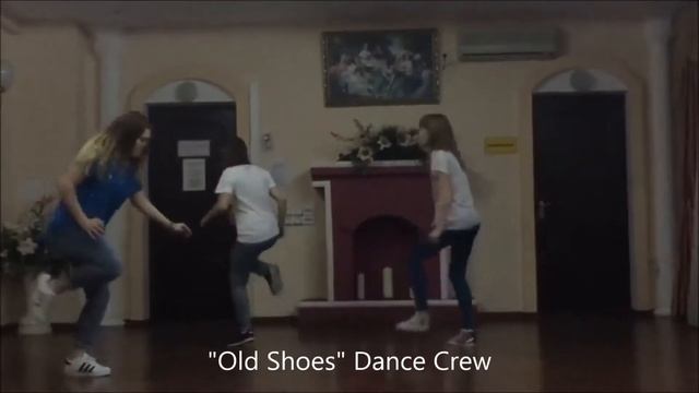 Old Shoes Crew смотреть онлайн