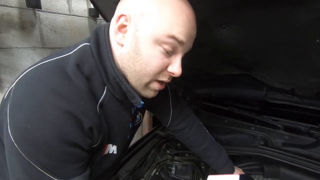 How To Fix ANY Car That Burns Oil For $10 or £10 смотреть онлайн