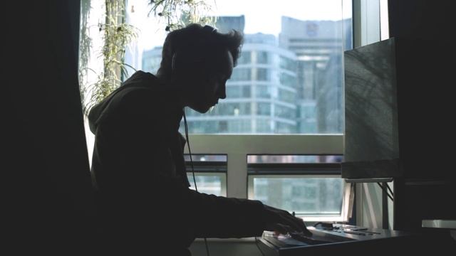 piano sketch 0.015 смотреть онлайн