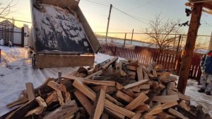 Привезли дрова на газели самосвале 4. Зимняя доставка на дом.