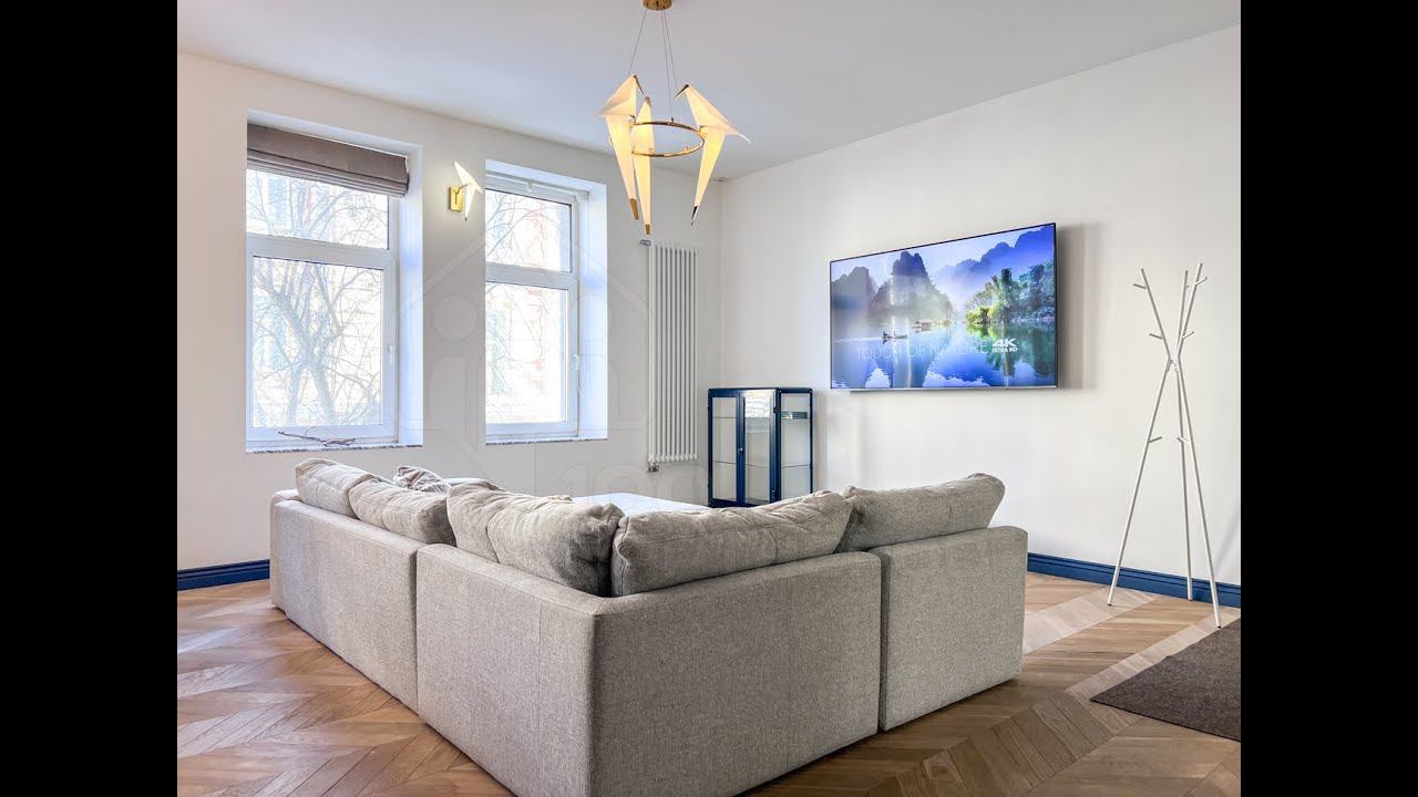 Рум-тур по 2-к квартире в самом центре Иркутска: ул. Литвинова, 2 (угол с ул. Карла Маркса) смотреть онлайн