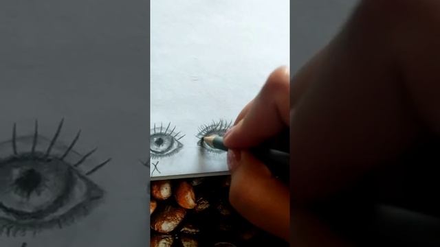 Как рисовать ресницы красиво?#shorts смотреть онлайн