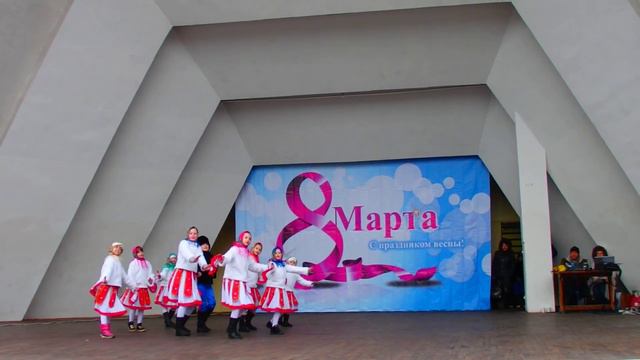 8 марта. Парк Горького. 08.03.2018. Печка смотреть онлайн