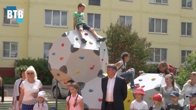 Открытие детской площадки на Ново-Солдатской смотреть онлайн