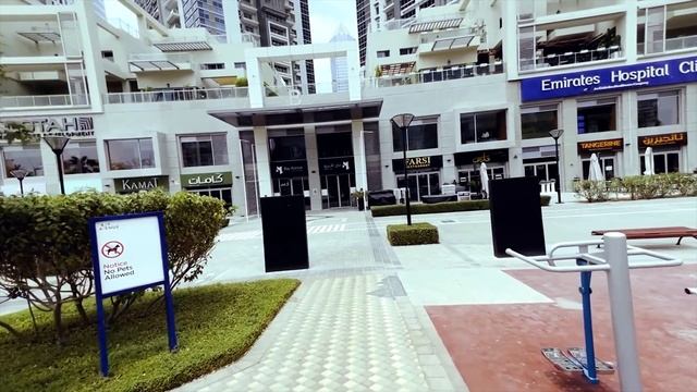 A day in the Life of a Software Engineer in Dubai смотреть онлайн