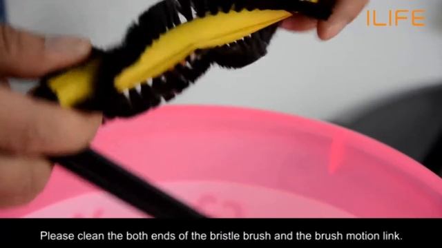 How to clean the bristle brush | ILIFE A4/s Robot Vacuum смотреть онлайн