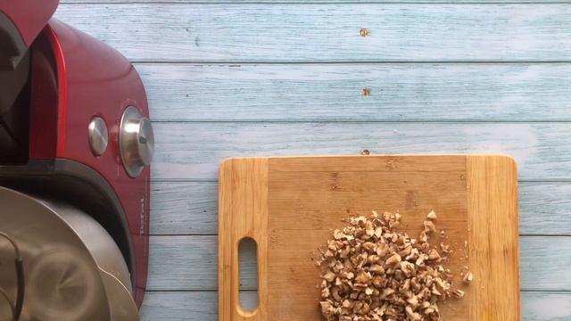 Цветаевский яблочный пирог с орехами и сухофруктами